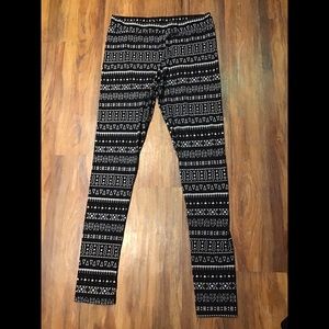 Black and white leggings